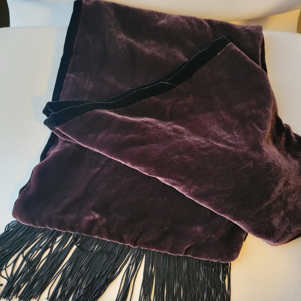 Velvet Scarf Black & Brown Fringe ~ Reversible ~ Luxurious Feel! VGUC ~ Unisex - Picture 4 of 15